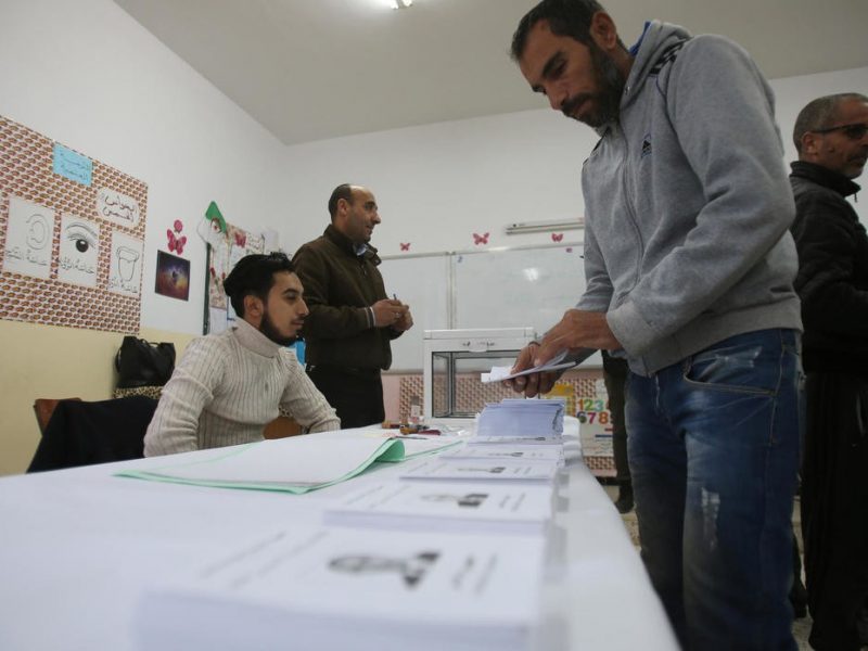 اليوم انطلاق الانتخابات الرئاسية في الجزائر بعد تنحي الرئيس السابق