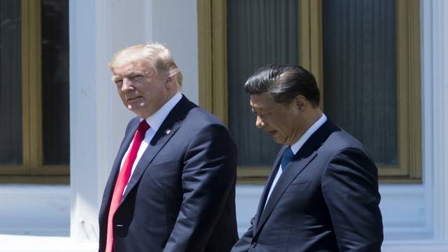 “ترامب” يعلن عن تفاصيل جديدة بشأن الصفقة التجارية مع الصين