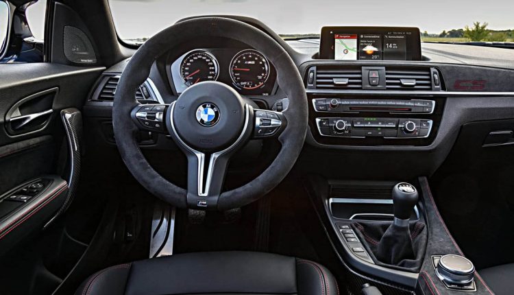 سيارة BMW M2 CS 2020