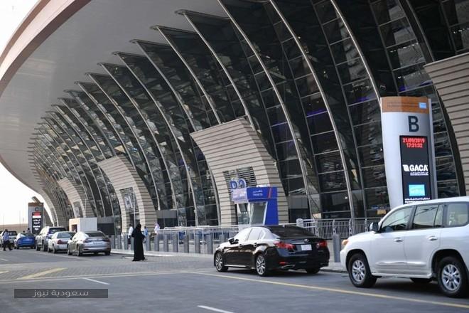 الأسعار الجديدة لمواقف مطار الملك عبدالعزيز.. والخدمات التي يتم تأديتها بمقابل