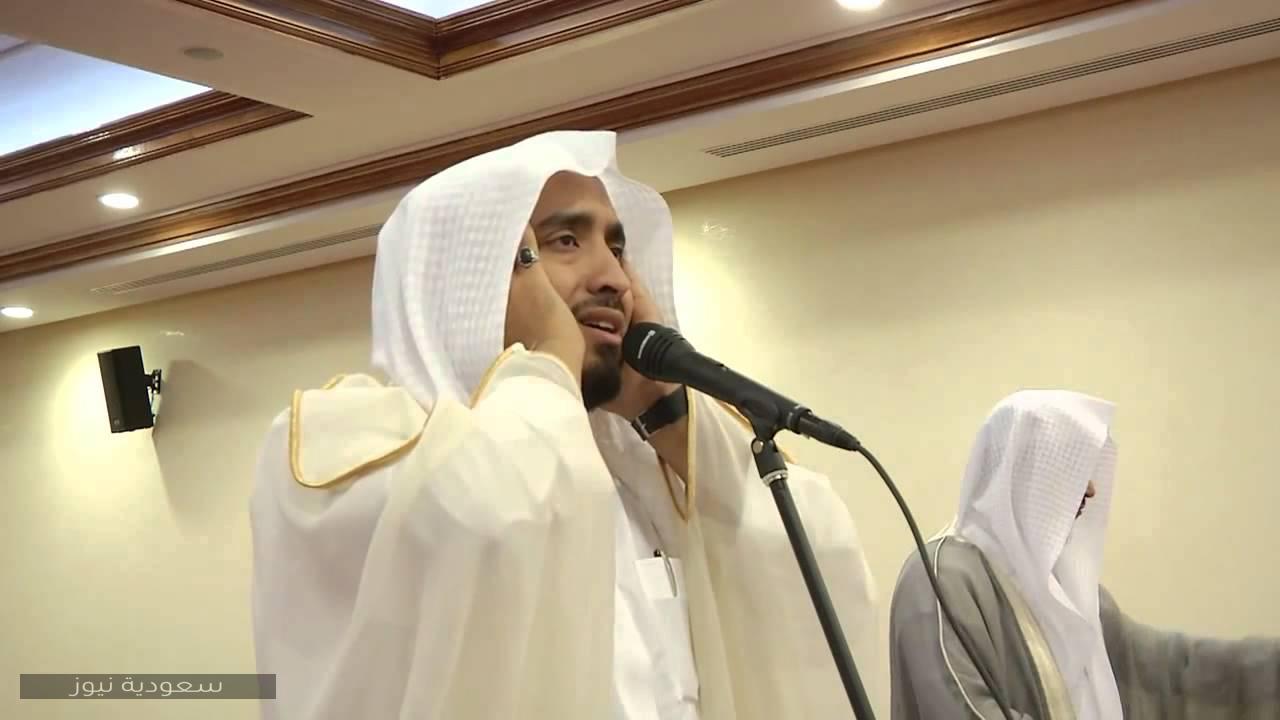 بالفيديو.. بكاء المؤذنين داخل السعودية بعد قرار منع الصلاة في المساجد