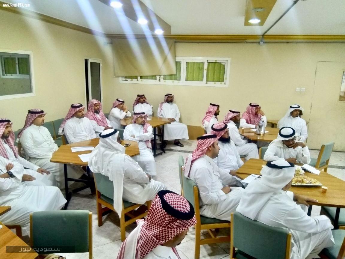 تعليم الكبار بالسعودية| المدارس الابتدائية والمتوسطة والثانوية واختبارات محو الأمية 1442