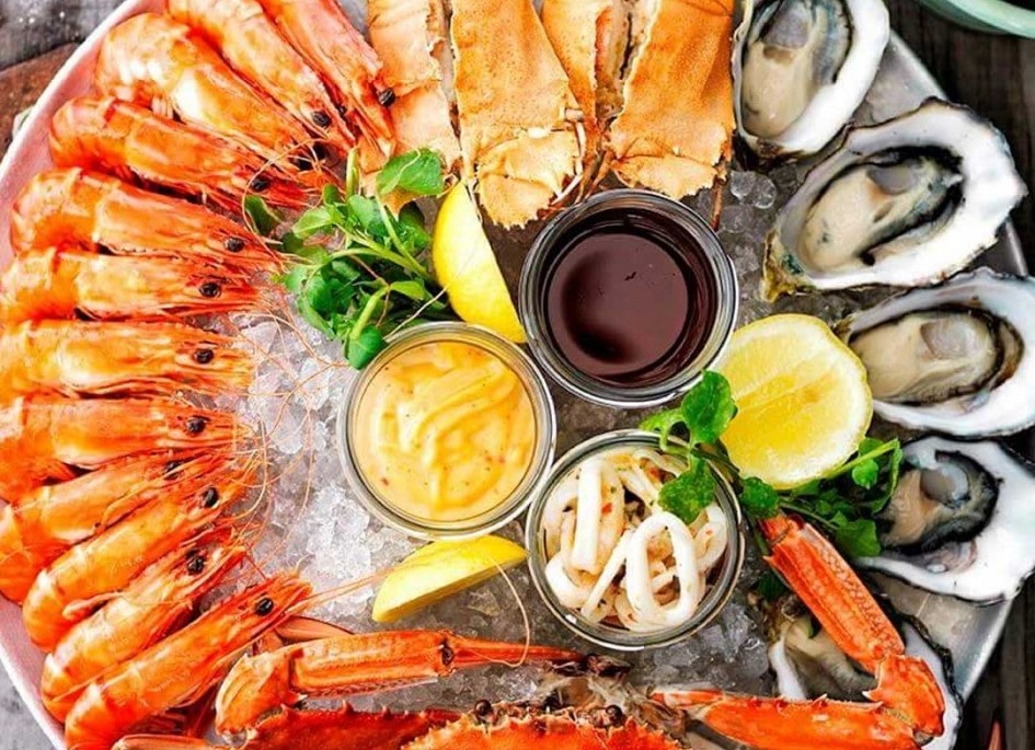 أفضل مطاعم الأسماك في الرياض وطرق التواصل معهم