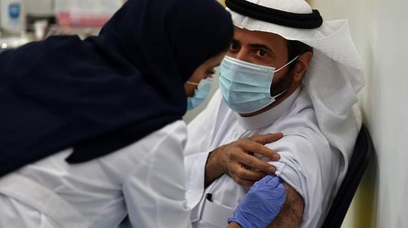 السعودية تسجل 968 حالة إصابة جديدة والتوسع في مراكز اللقاح 1442