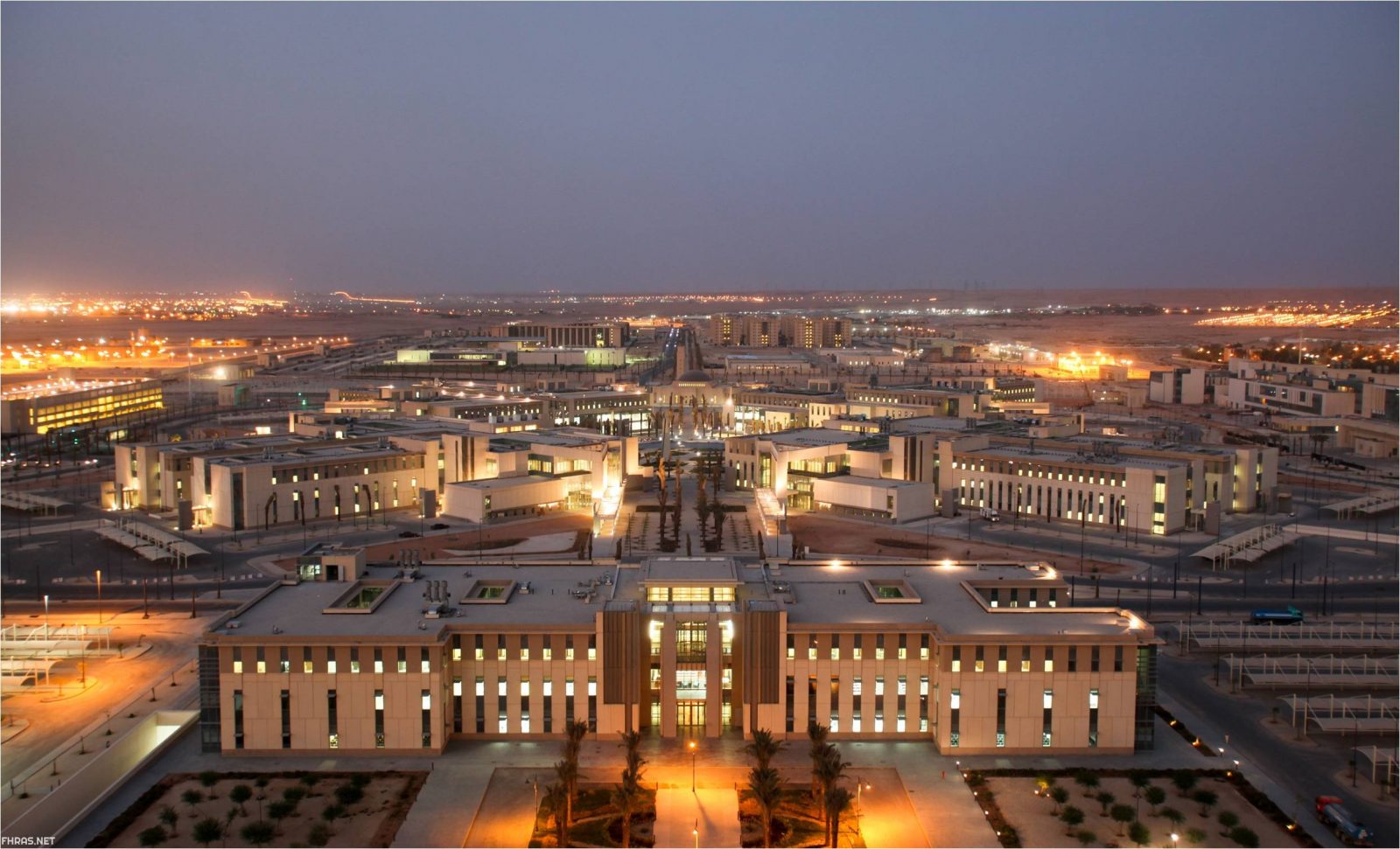 شروط القبول في جامعة الملك سعود 1443 والكليات الإنسانية التابعة