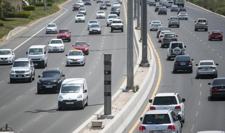 تخفيض المخالفات المرورية في الإمارات 2021
