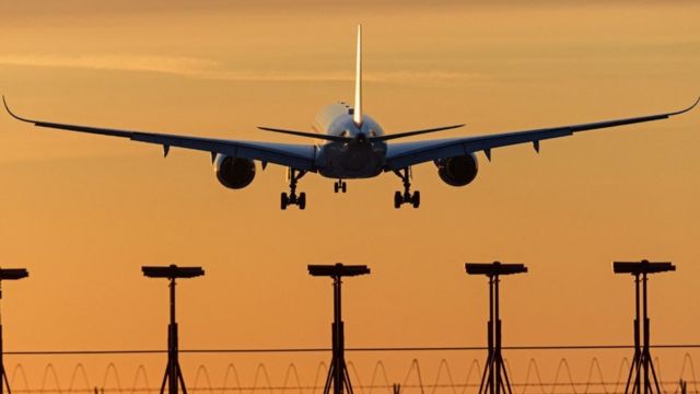 بيان الطيران المدني بشأن تذاكر السفر للرحلات الملغاة خلال جائحة كورونا
