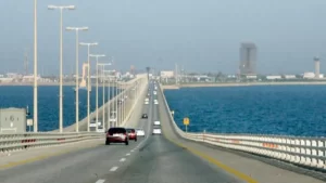 كيف يمكن السفر من البحرين للسعودية
