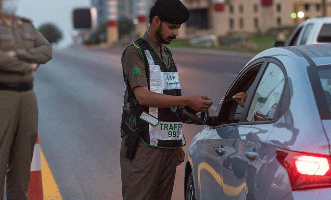 غرامات تصل إلي 10 آلاف ريال سعودي في نظام المرور الجديد