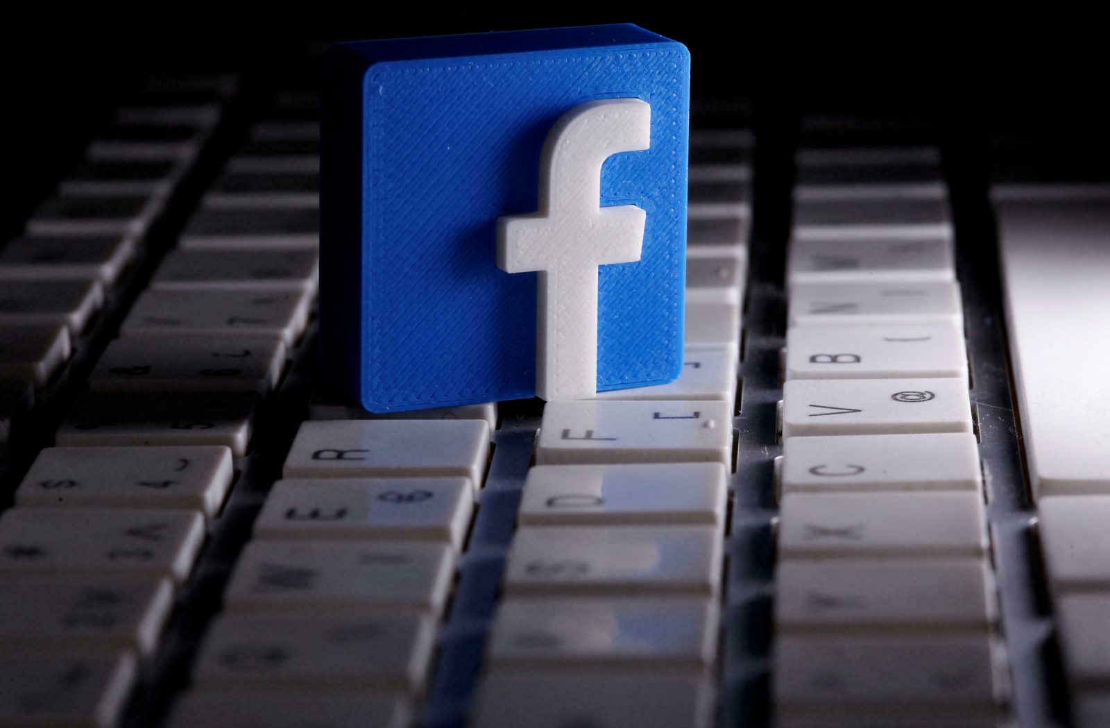 خطوات تسجيل خروج حساب فيس بوك من كافة الأجهزة 2022