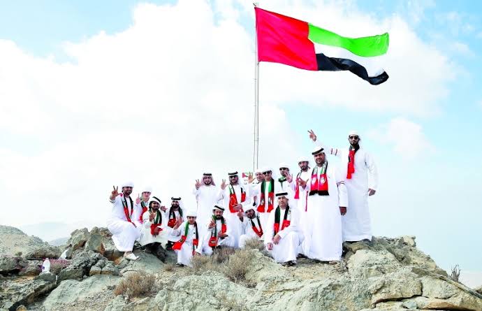 موعد يوم العلم  الإماراتي