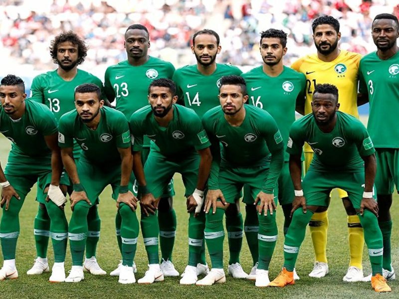 قائمة منتخب المملكة في تصفيات كأس العالم 2022 أمام عمان واليابان