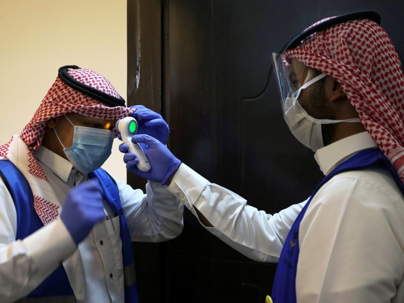 العدد ضخم.. الصحة السعودية تعلن إصابات ووفيات كورونا خلال الـ24 ساعة الماضية