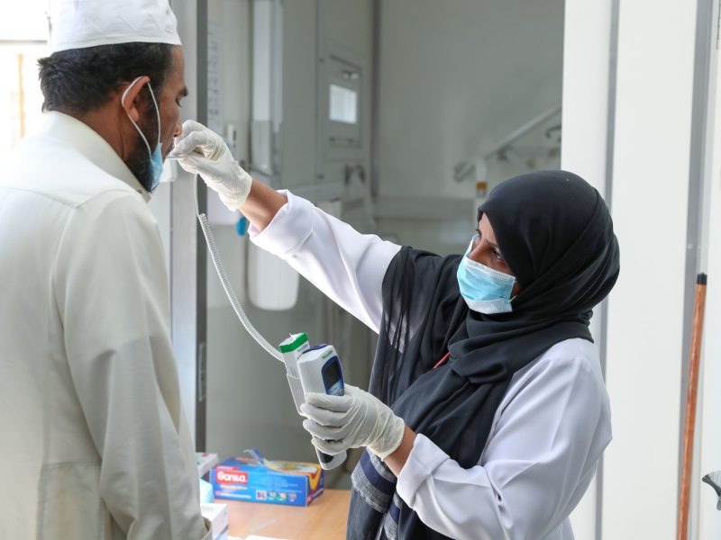 زيادة الإصابات وانخفاض الوفيات.. الصحة السعودية تكشف معدل الإصابات والشفاء من فيروس كورونا اليوم