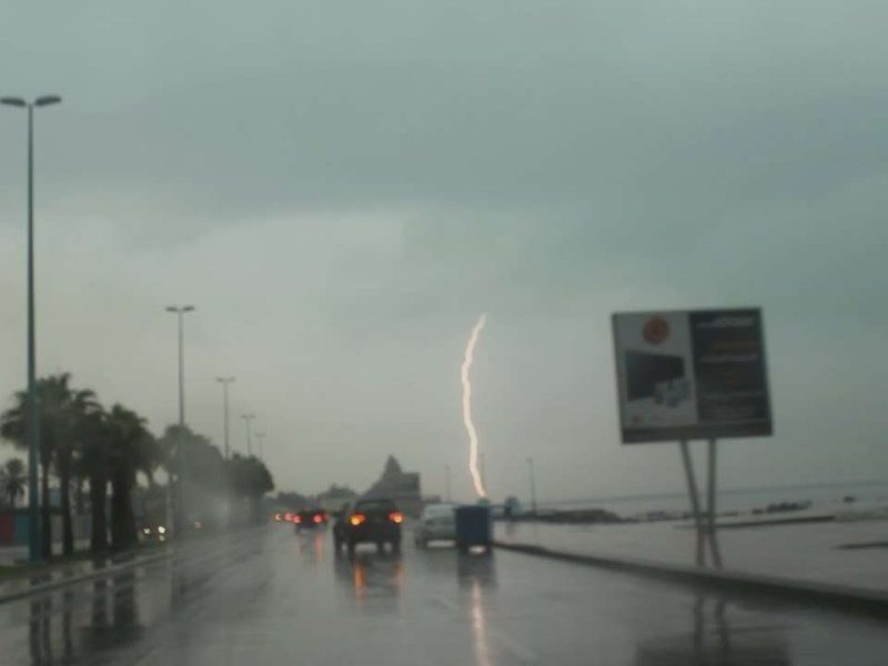 أمطار رعدية ورياح.. الدفاع المدني يحذر من طقس الـ 5 أيام المقبلة ودعوة عاجلة إلى المواطنين