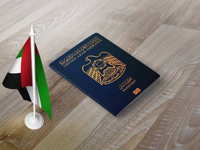 أهم الدول التي يتيح جواز السفر الإماراتي الدخول إليها بدون تأشيرة