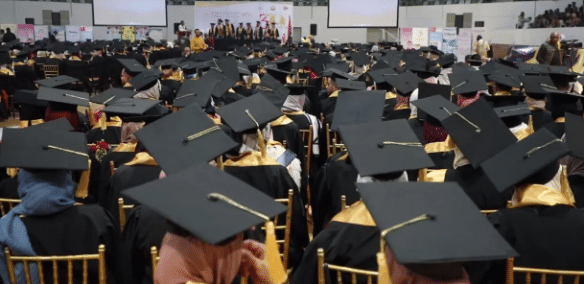 كم مكافأة طلاب الطب في الجامعات السعودية للعام الجامعي 1444