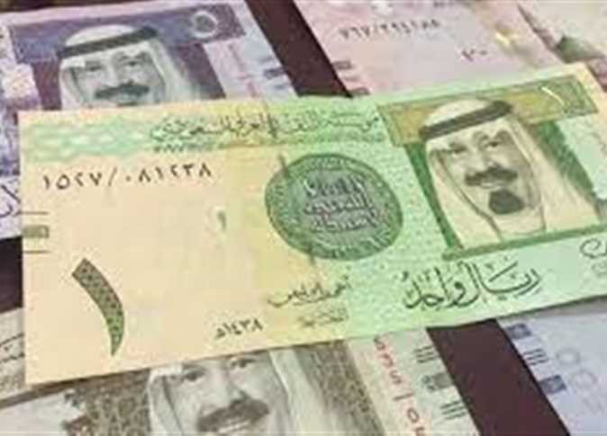تحديث أسعار الريال السعودي اليوم مقابل الجنيه المصري بعد فتح باب السياحة السعودية