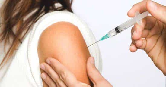 لقاح الإنفلونزا يحميك من خطر الإصابة بفيروس الإنفلونزا بنسبة 90%