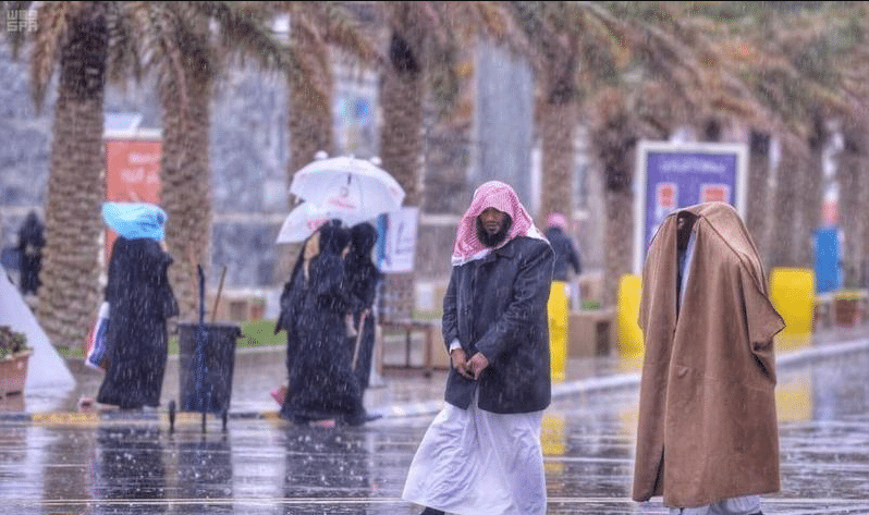 أمطار رعدية وسيول.. الأرصاد السعودية تعلن حالة الطقس الأيام المقبلة