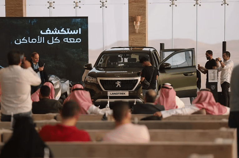  بمواصفات خيالية.. المجدوعي بيجو تزيح الستار عن سيارة لاند تريك الجديدة كليًا في السعودية
