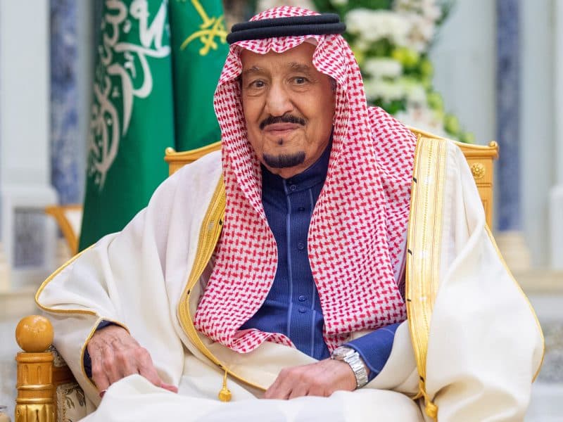 بحضور الملك سلمان.. 16 قرار عاجل لمجلس الوزراء السعودي