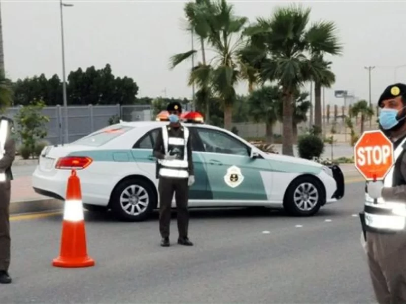 المرور السعودي يكشف الحالات التي يحظر فيها تجاوز المركبات على الطريق