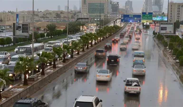الأرصاد السعودية تحذر من حالة الطقس اليوم وحتى السبت