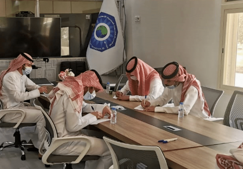 وظائف شاغرة في السعودية في غرفة حفر الباطن.. التخصصات المطلوبة ورابط التقديم