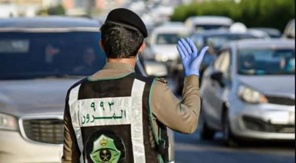 هل يمكن لحامل تأشيرة العمرة القيادة في السعودية برخصة يمنية؟.. “المرور” يوضح